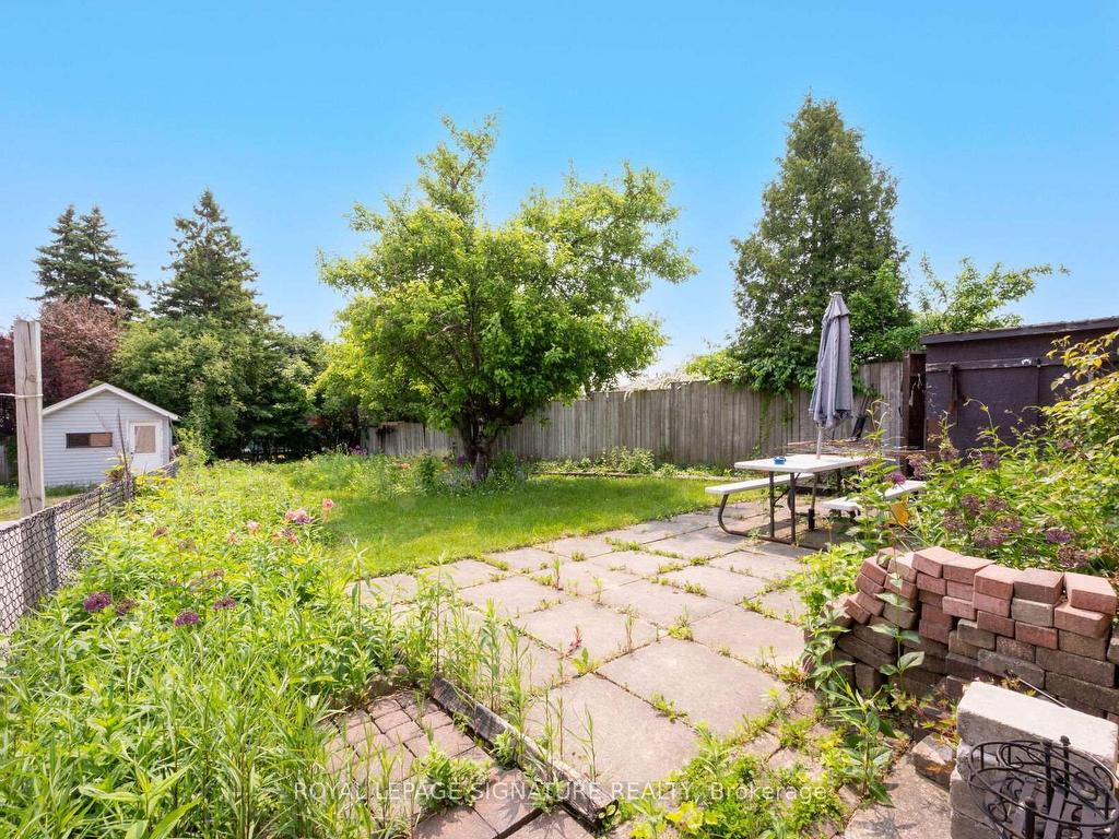 









100


Madison

Street,
Brampton,




ON
L6S 3C5

