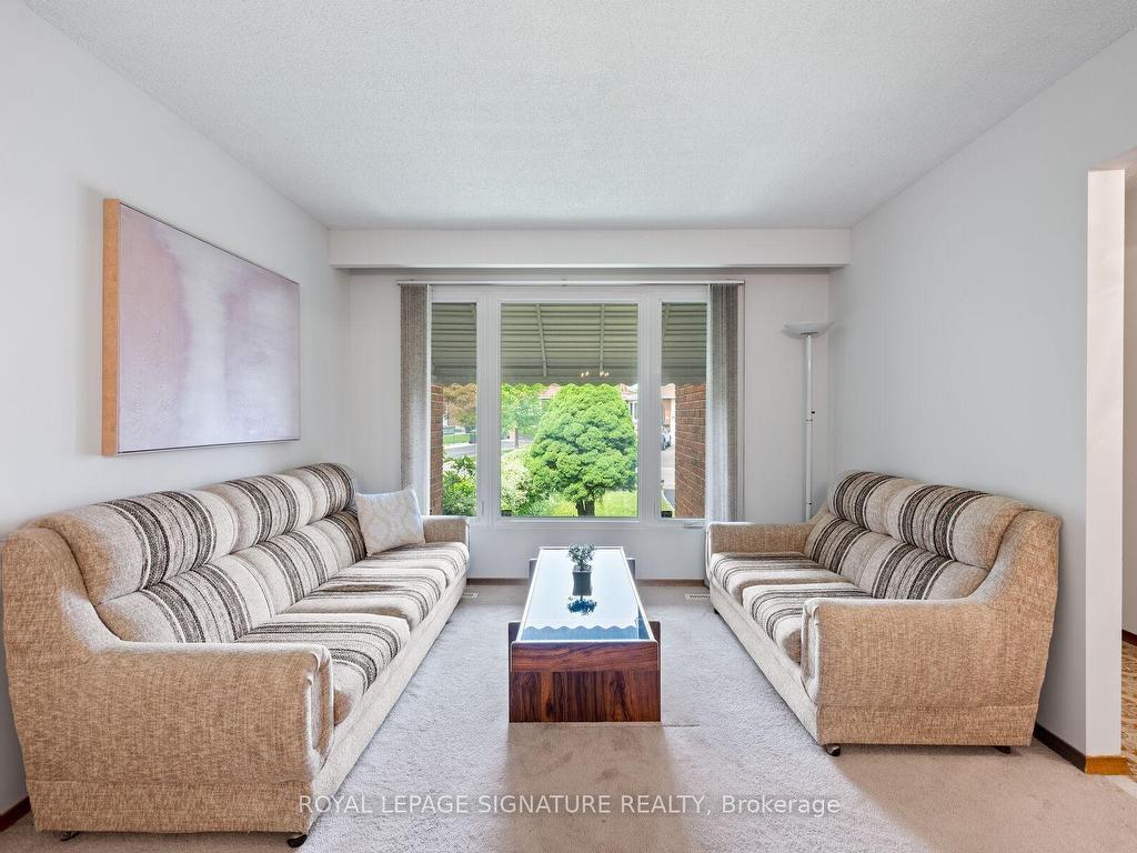 









100


Madison

Street,
Brampton,




ON
L6S 3C5

