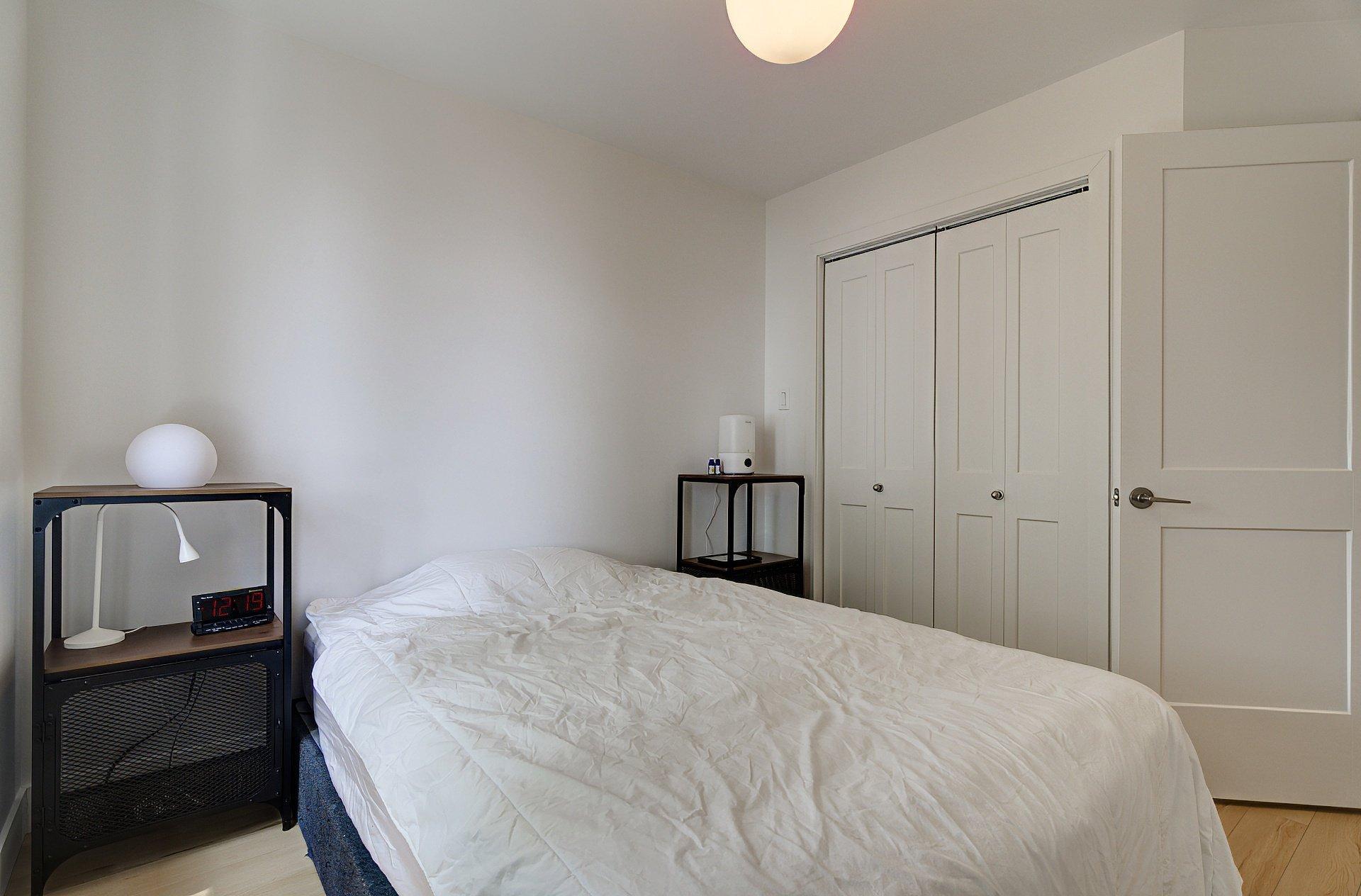 









52


Rue Auclair

,
Notre-Dame-de-l'Île-Perrot,




QC
J7W0X2

