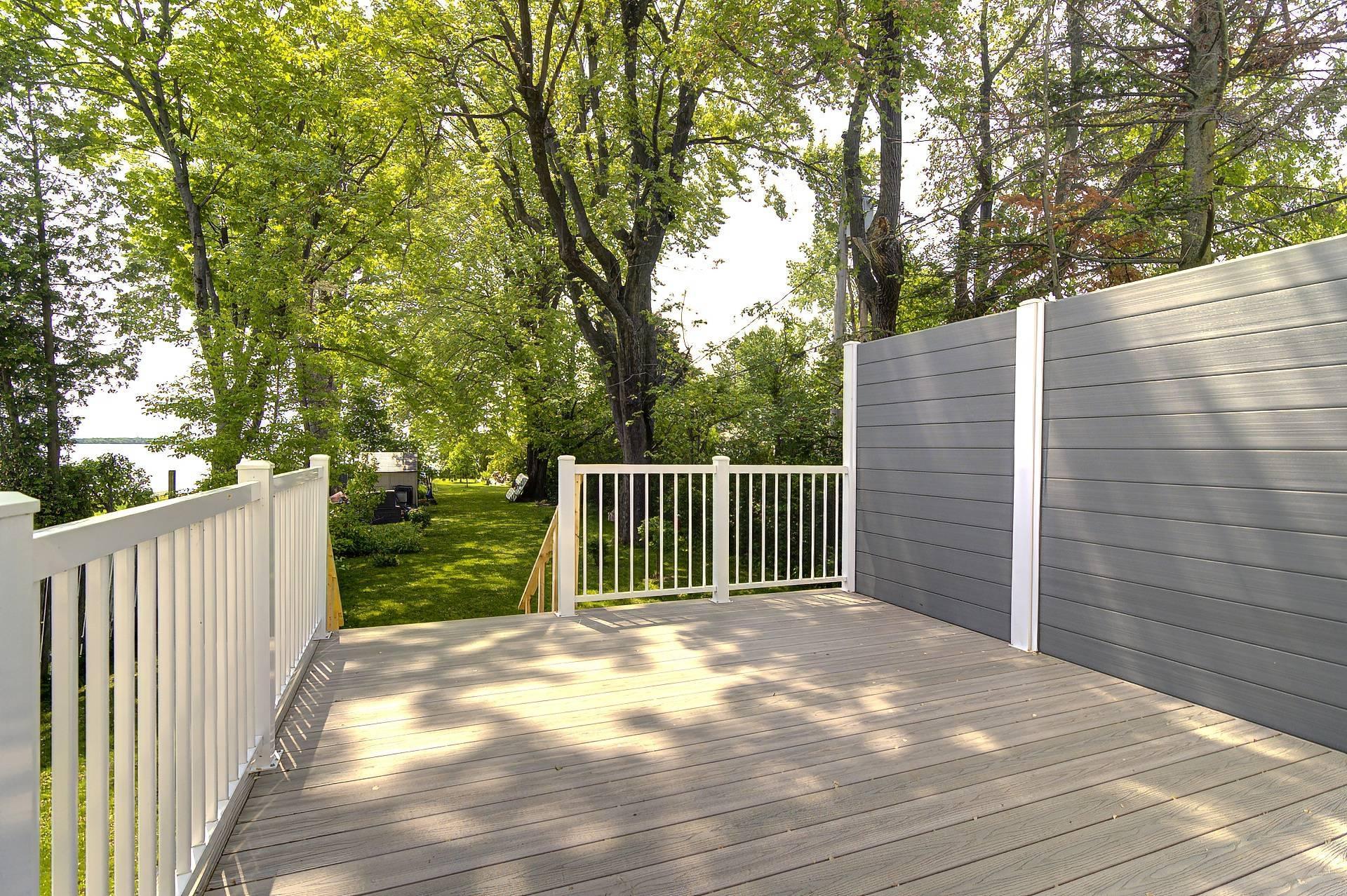 









52


Rue Auclair

,
Notre-Dame-de-l'Île-Perrot,




QC
J7W0X2

