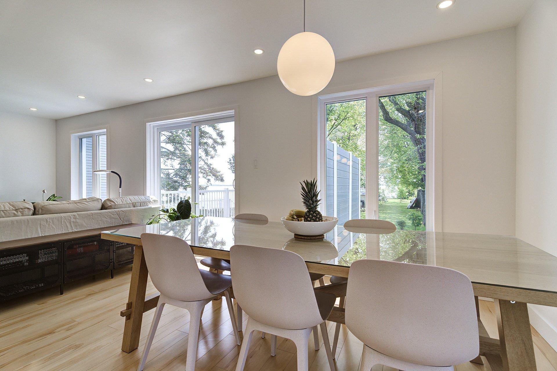 









52


Rue Auclair

,
Notre-Dame-de-l'Île-Perrot,




QC
J7W0X2

