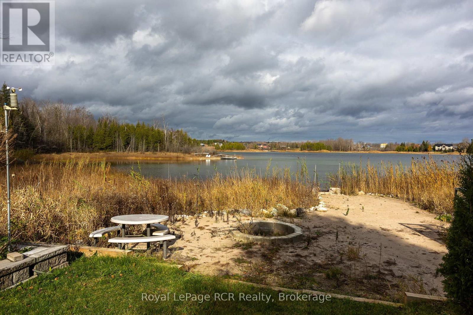 












123 LAKEVIEW ROAD

,
Grey Highlands,




Ontario
N0C1M0

