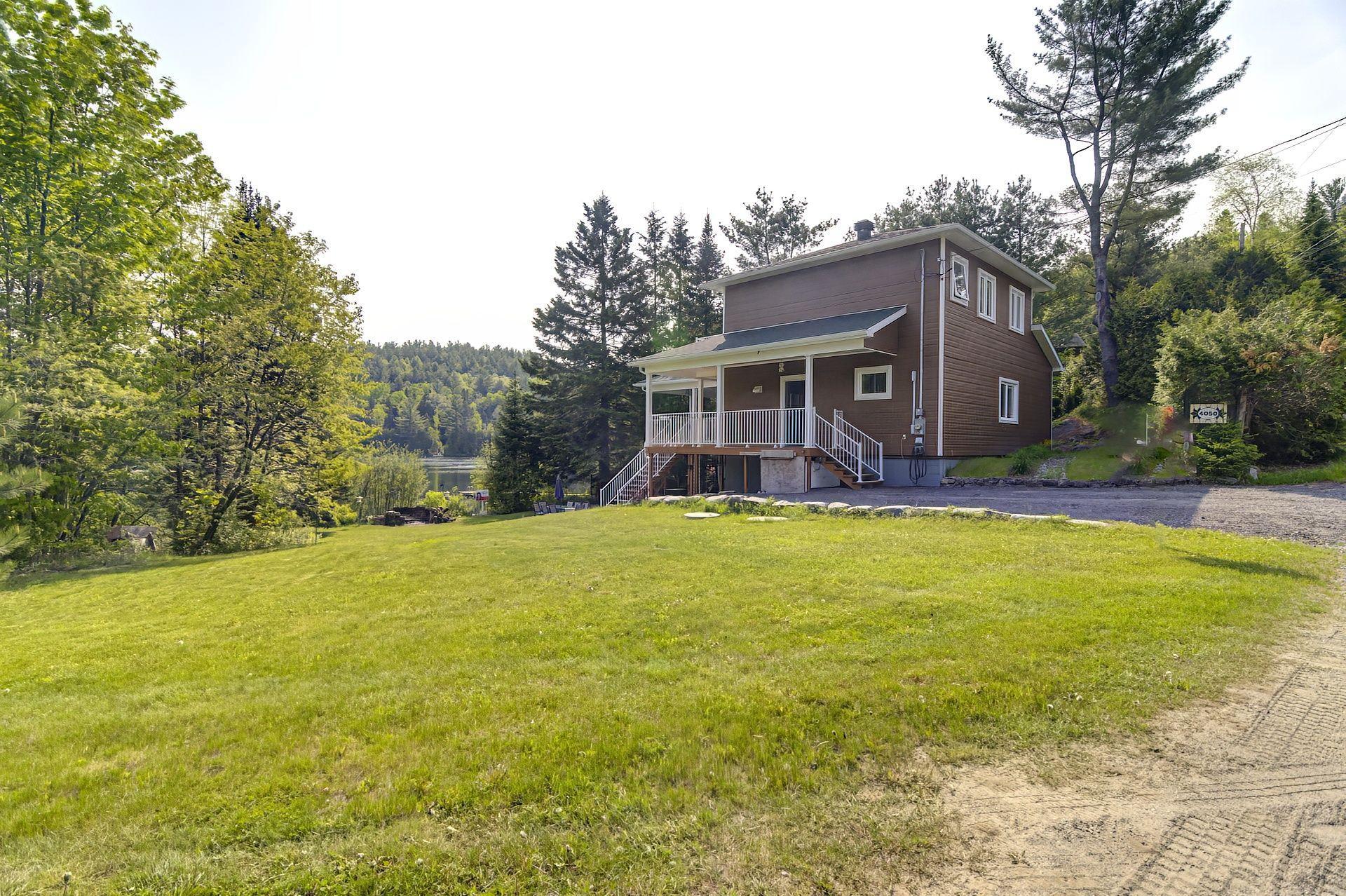 









4050


Ch. du Lac-Lane

,
Chertsey,




QC
J0K3K0

