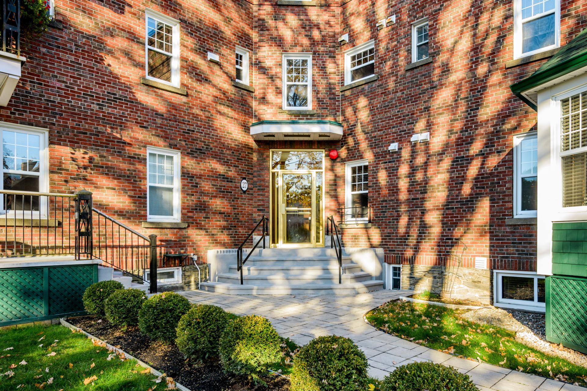 









23Z

 - 27Z


Rue Gordon

,
Sherbrooke (Les Nations),




QC
J1H4Y4

