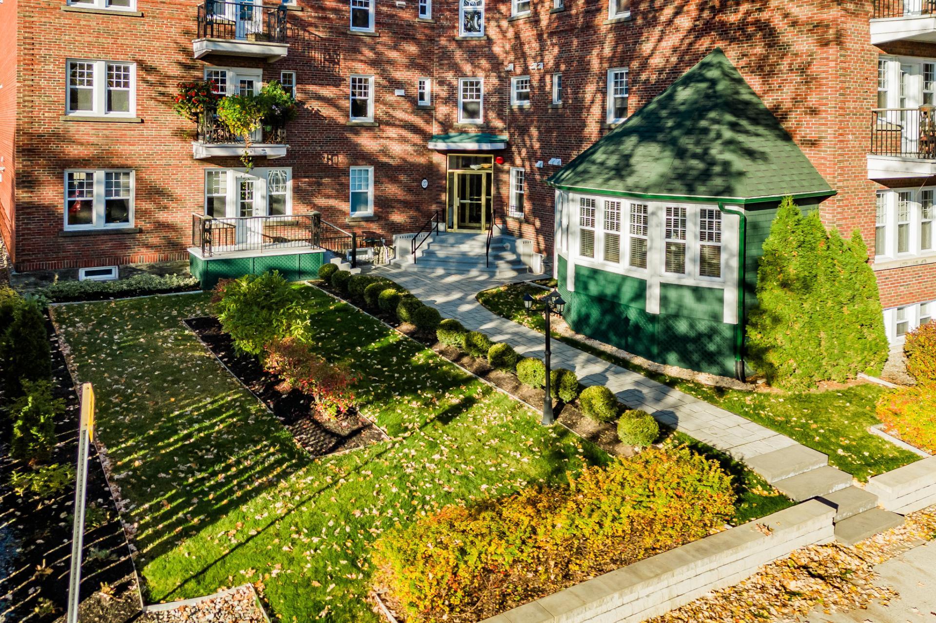 









23Z

 - 27Z


Rue Gordon

,
Sherbrooke (Les Nations),




QC
J1H4Y4

