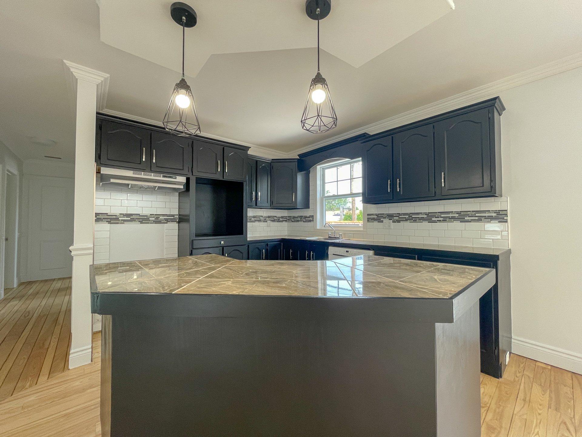 









438


Rue des Érables

,
Trois-Rivières,




QC
G8T5H9

