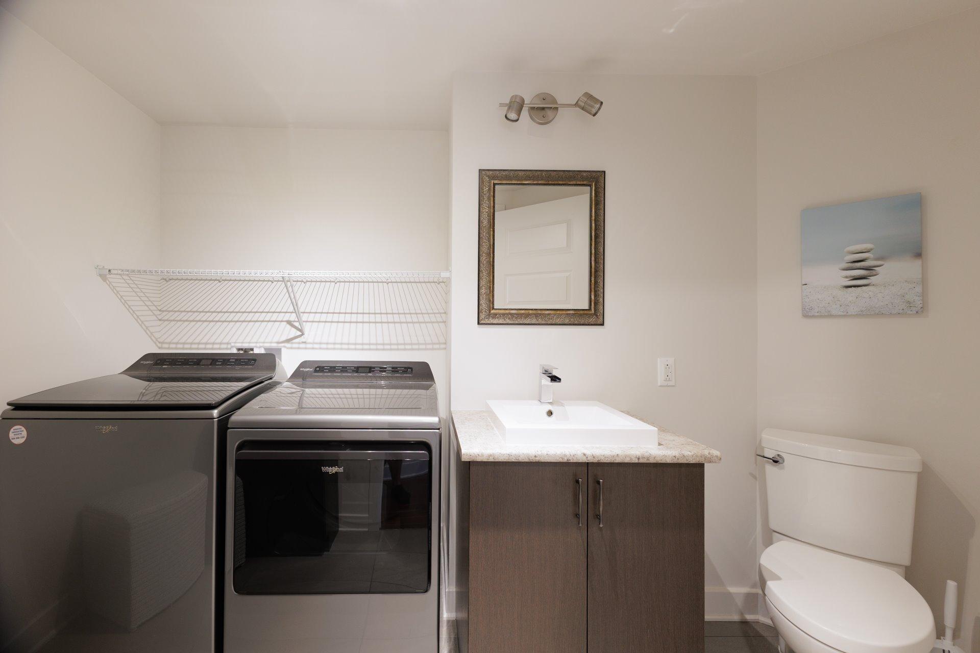 









168


Rue du Pinacle

,
Notre-Dame-de-l'Île-Perrot,




QC
J7W3E5


