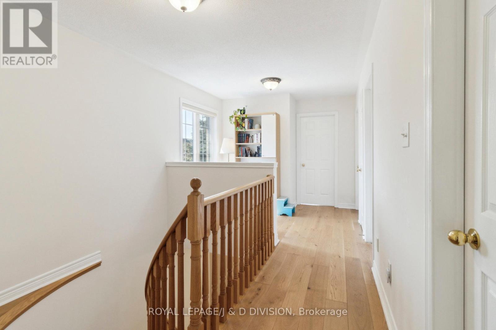












187 TOM TAYLOR CRESCENT

,
Newmarket,




Ontario
L3X3E9

