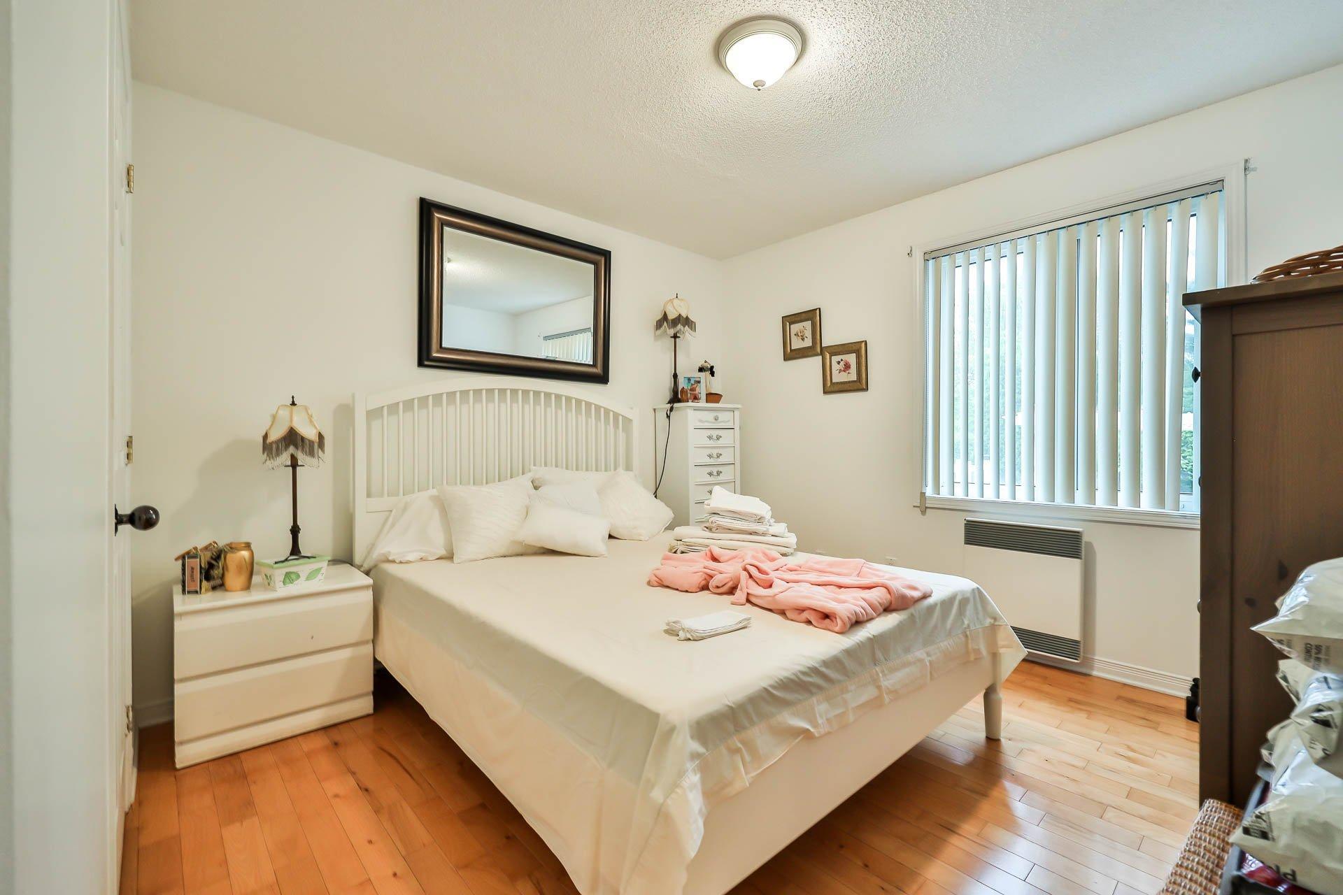 









712


Rue Brisebois

,
Gatineau (Buckingham),




QC
J8L3Y5

