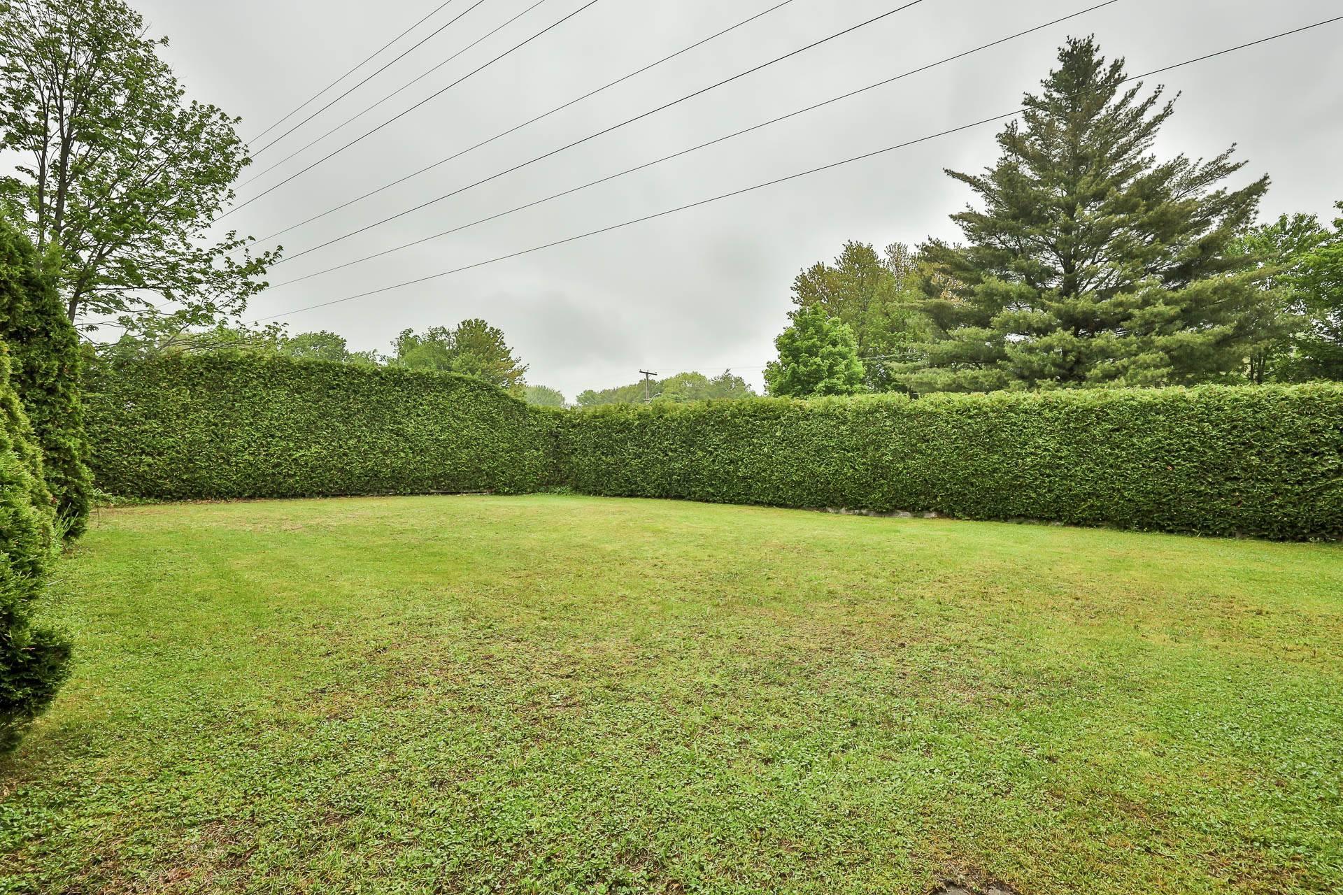 









712


Rue Brisebois

,
Gatineau (Buckingham),




QC
J8L3Y5

