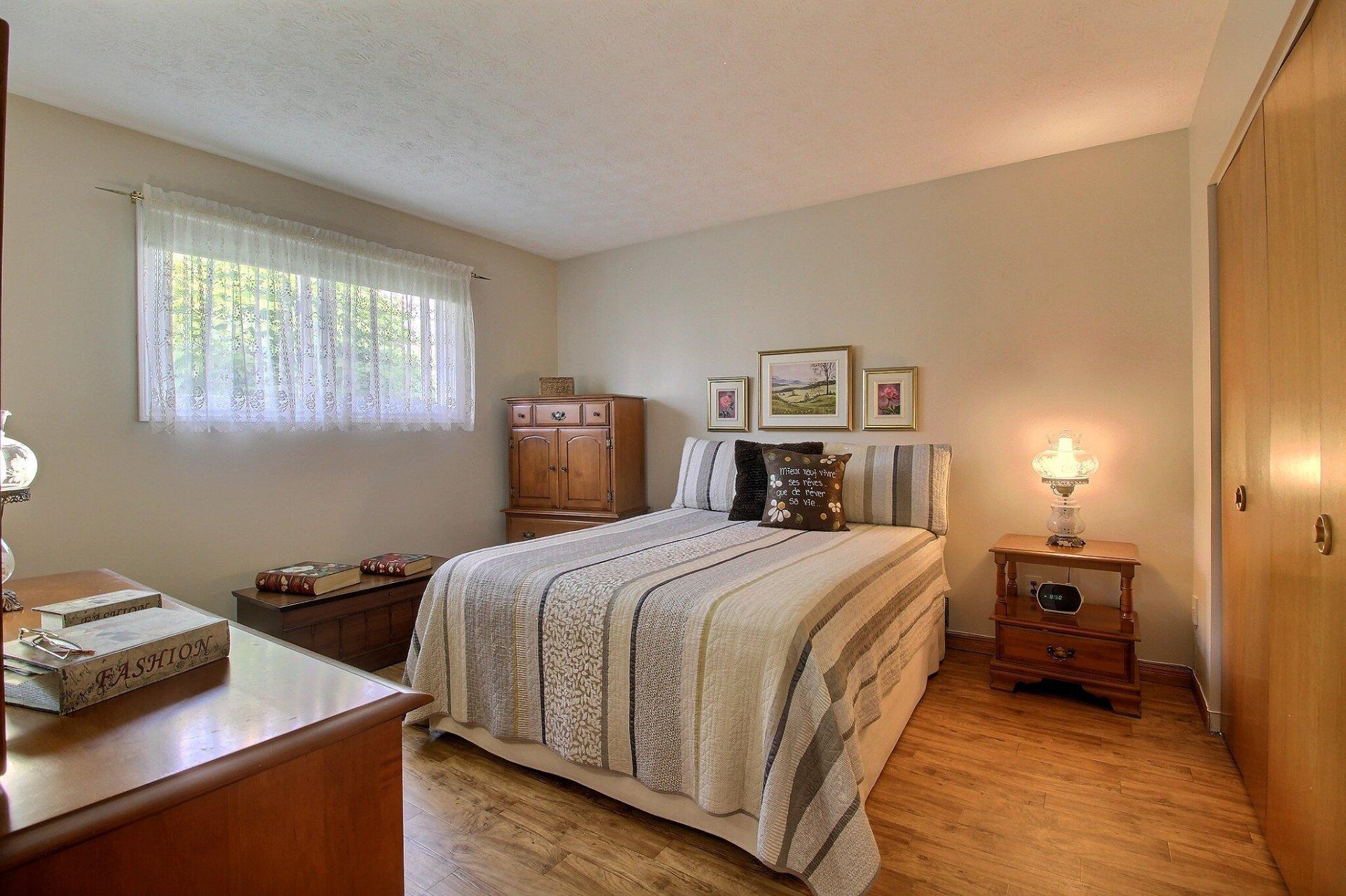 









188


Ch. du Ruisseau-Rouge

,
Magog,




QC
J1X5J6

