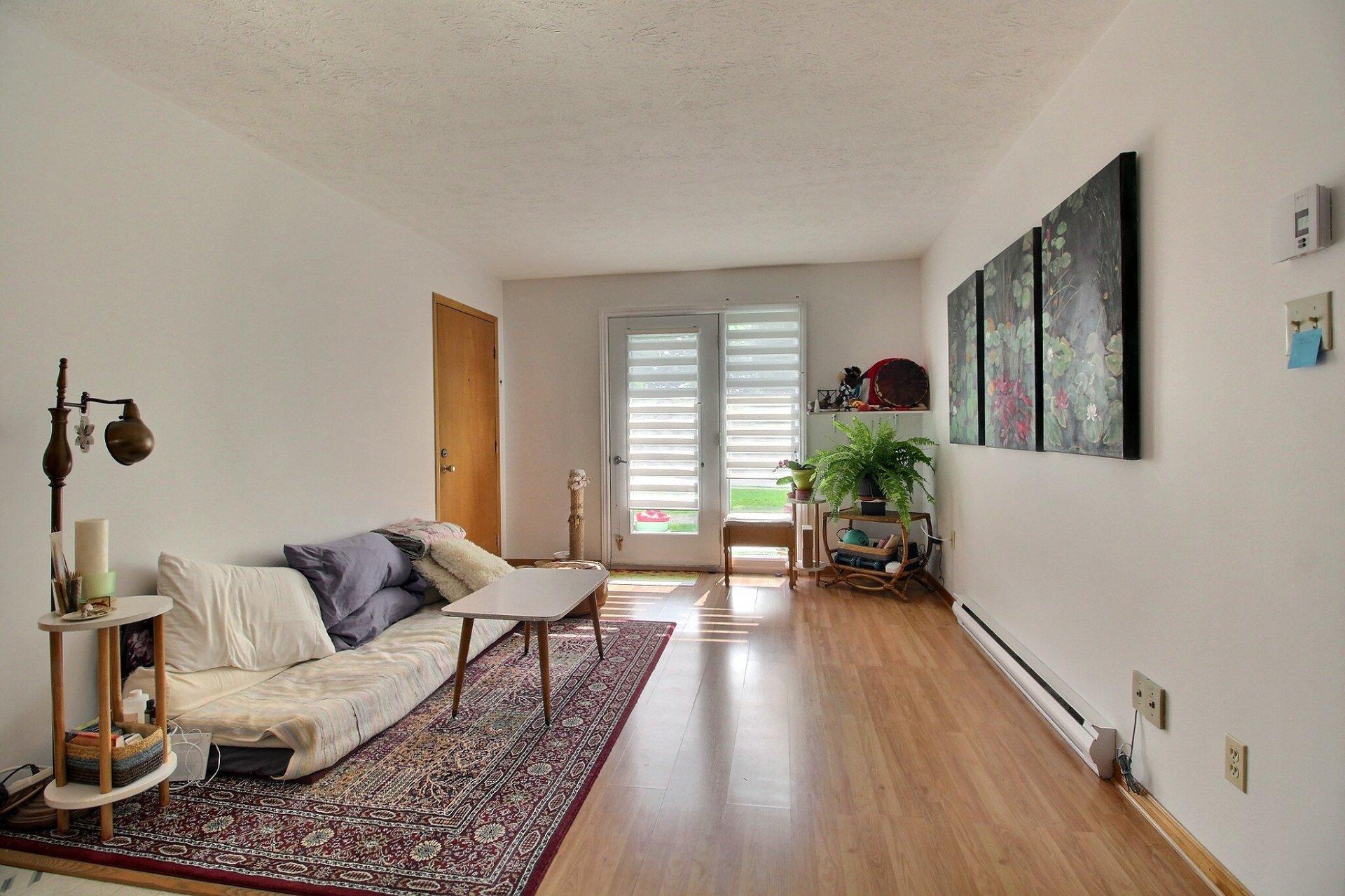 









188


Ch. du Ruisseau-Rouge

,
Magog,




QC
J1X5J6

