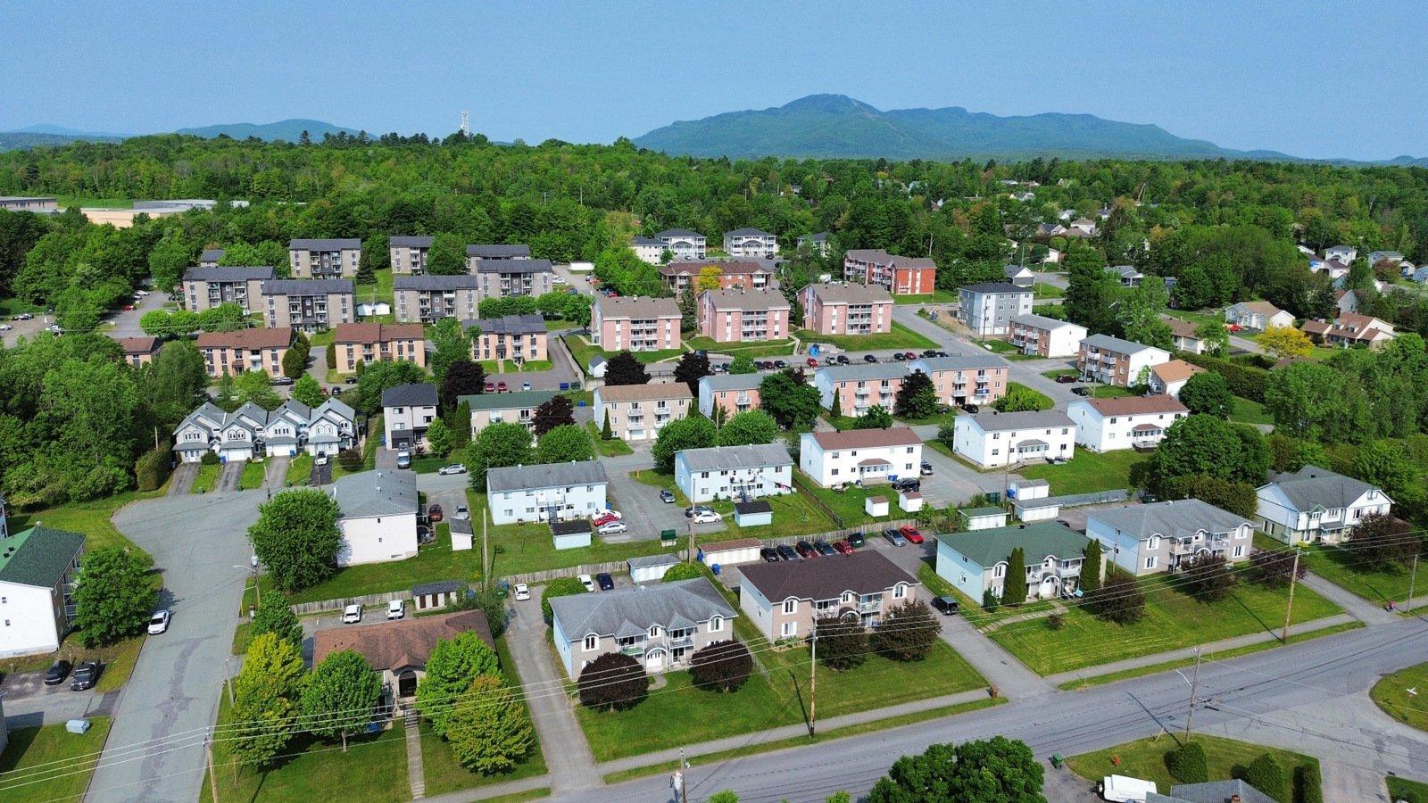 









188


Ch. du Ruisseau-Rouge

,
Magog,




QC
J1X5J6

