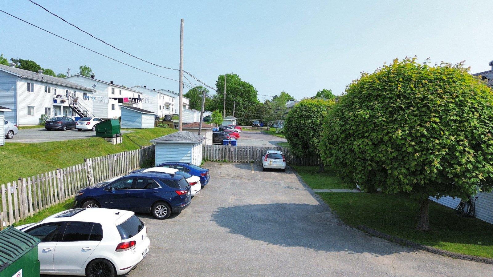 









188


Ch. du Ruisseau-Rouge

,
Magog,




QC
J1X5J6

