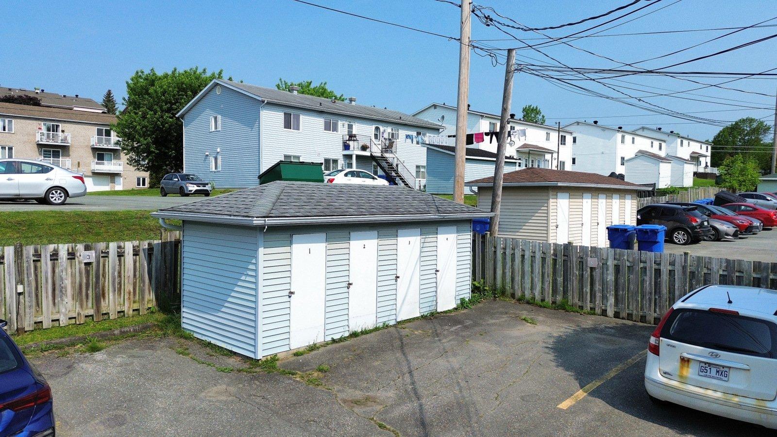 









188


Ch. du Ruisseau-Rouge

,
Magog,




QC
J1X5J6

