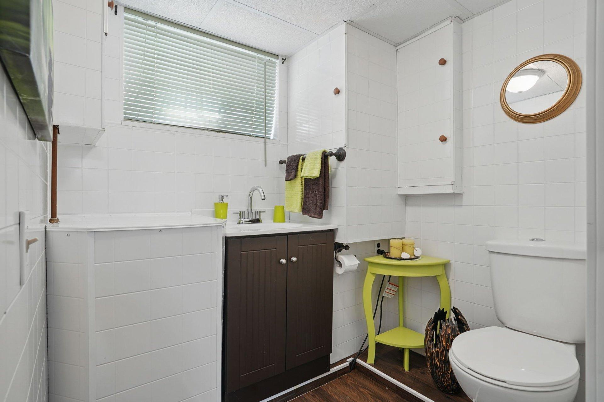 









11383


Av. de Bruxelles

,
Montréal (Montréal-Nord),




QC
H1H4S3


