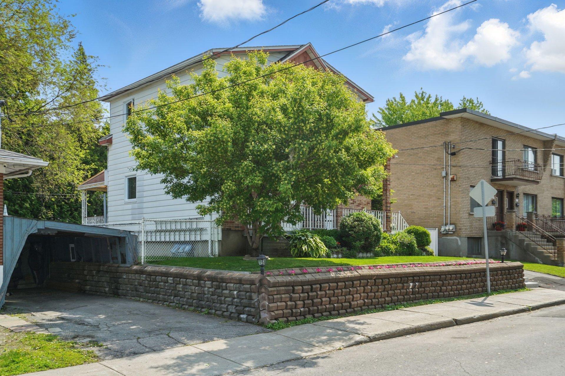 









11383


Av. de Bruxelles

,
Montréal (Montréal-Nord),




QC
H1H4S3

