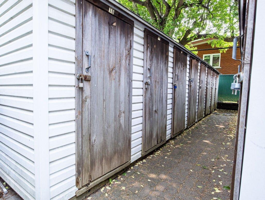 









4330


Rue de la Seine

, 102,
Laval (Chomedey),




QC
H7W2S3

