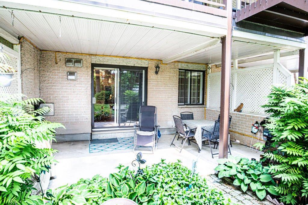 









4330


Rue de la Seine

, 102,
Laval (Chomedey),




QC
H7W2S3

