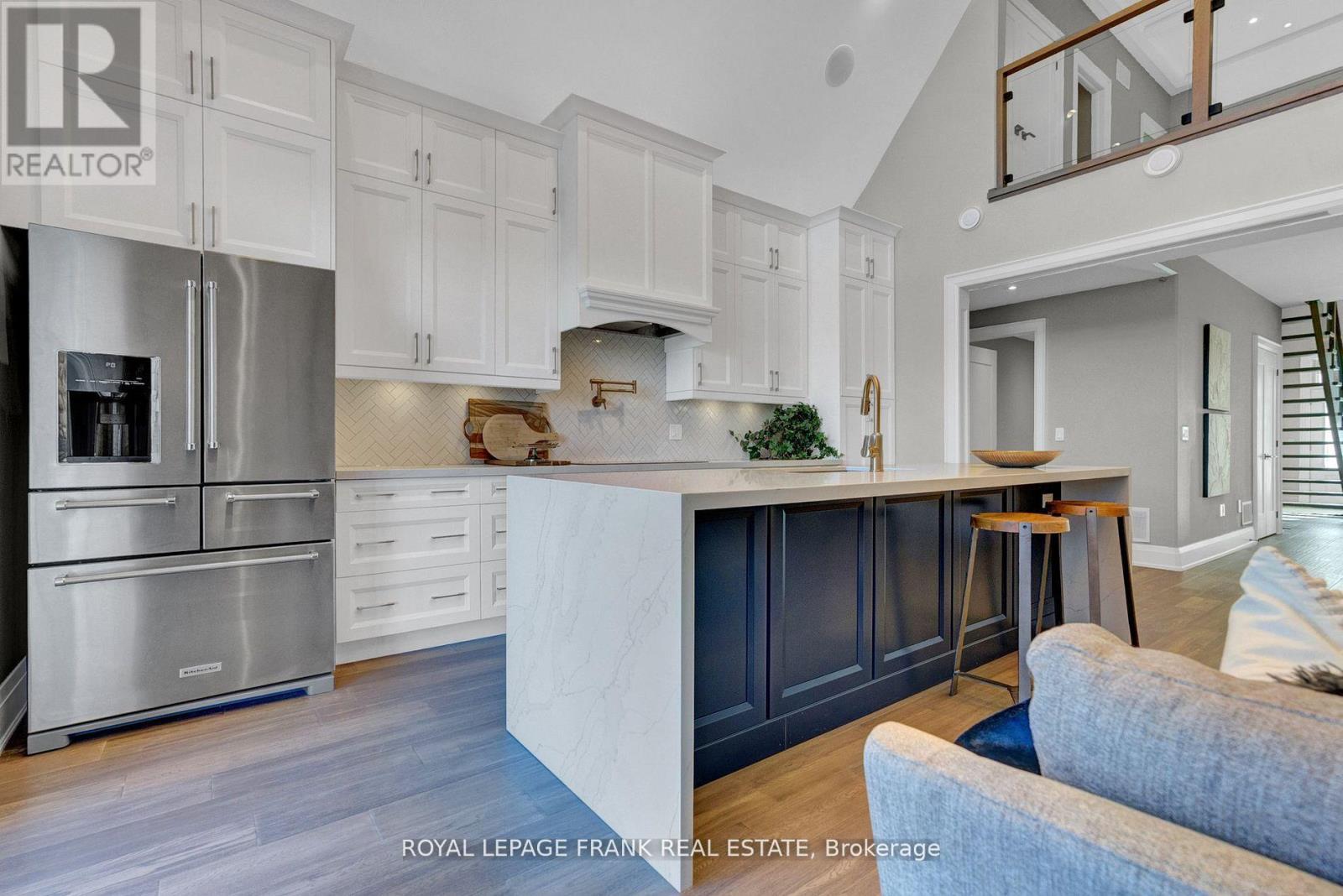 












548 VIEW LAKE ROAD

,
Scugog,




Ontario
L0B1K0

