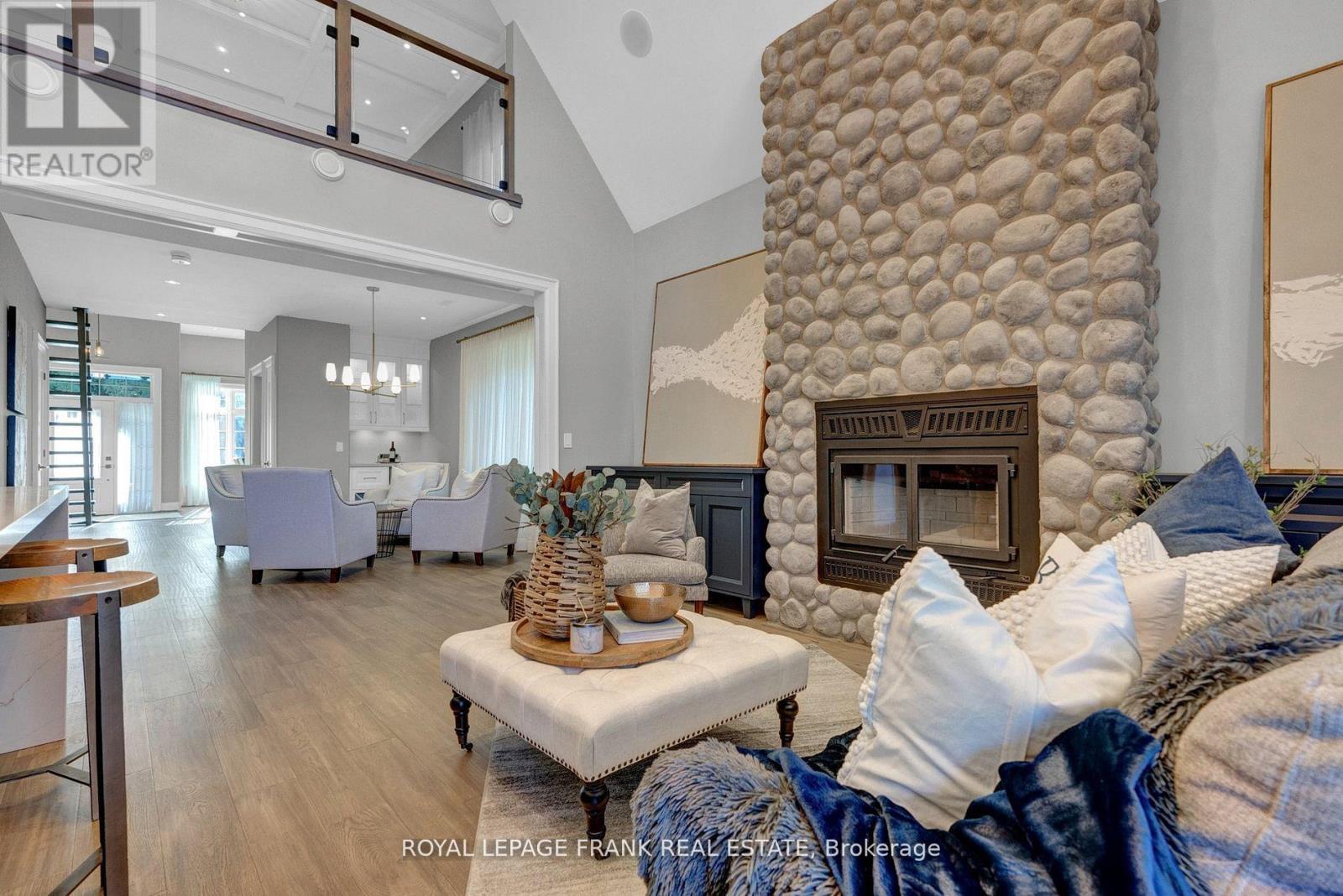 












548 VIEW LAKE ROAD

,
Scugog,




Ontario
L0B1K0

