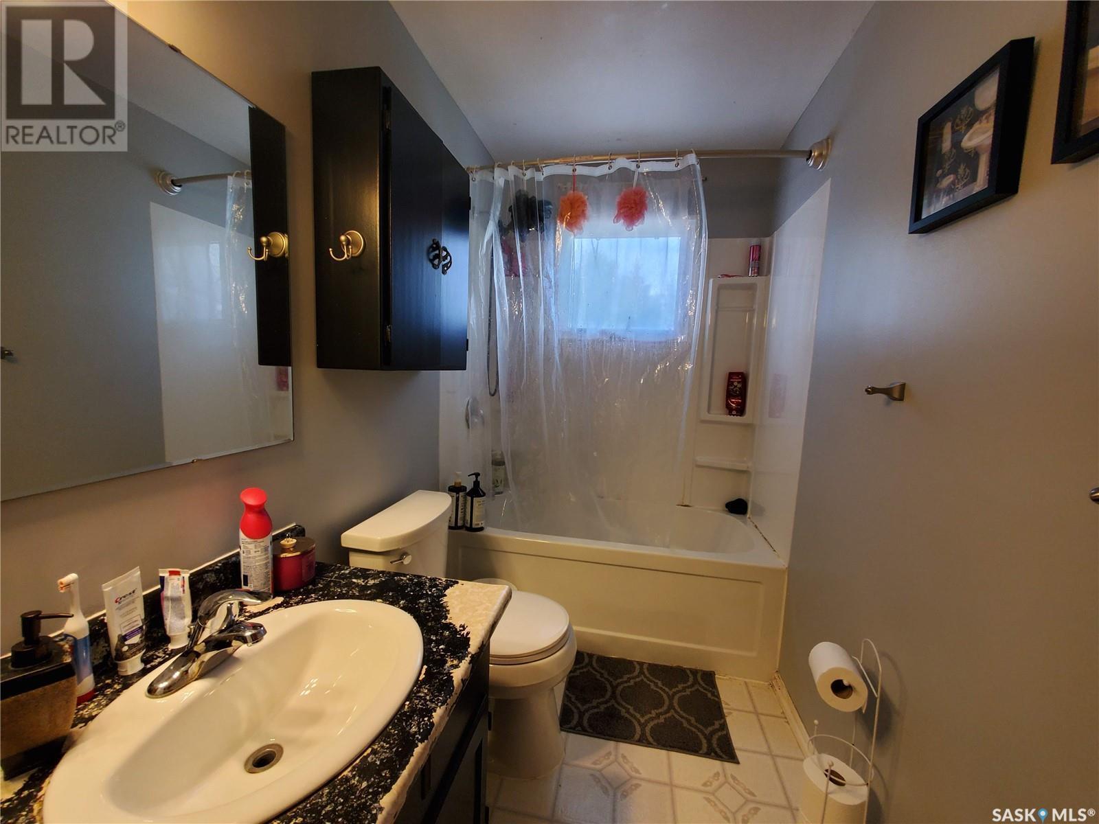 












327 Wallace STREET

,
Kamsack,




Saskatchewan
S0A1S0

