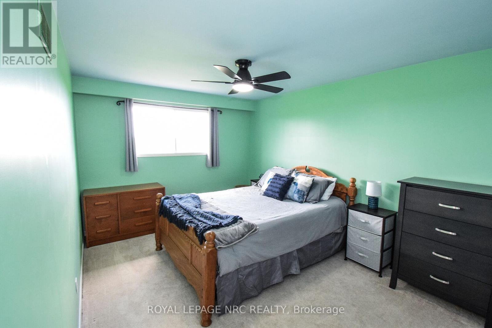 












155 EAST WEST LINE ROAD

,
Niagara-on-the-Lake (Lakeshore),




Ontario
L0S1J0

