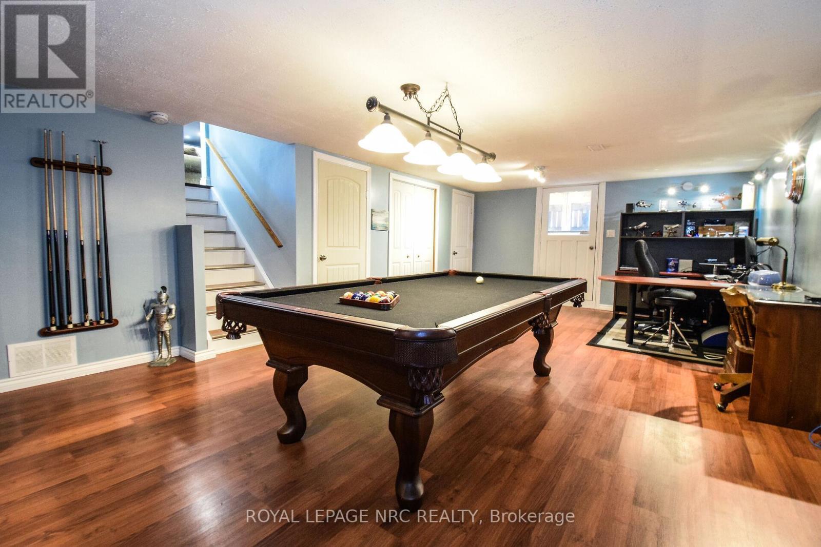 












155 EAST WEST LINE ROAD

,
Niagara-on-the-Lake (Lakeshore),




Ontario
L0S1J0

