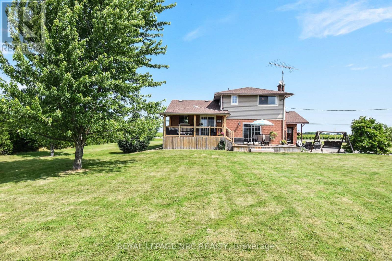 












155 EAST WEST LINE ROAD

,
Niagara-on-the-Lake (Lakeshore),




Ontario
L0S1J0

