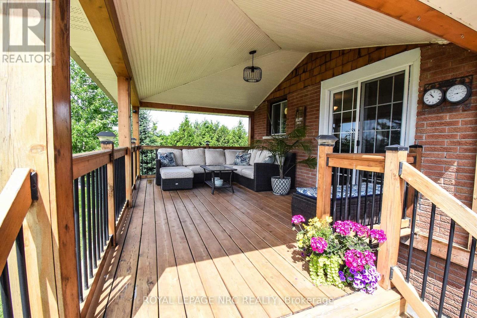 












155 EAST WEST LINE ROAD

,
Niagara-on-the-Lake (Lakeshore),




Ontario
L0S1J0

