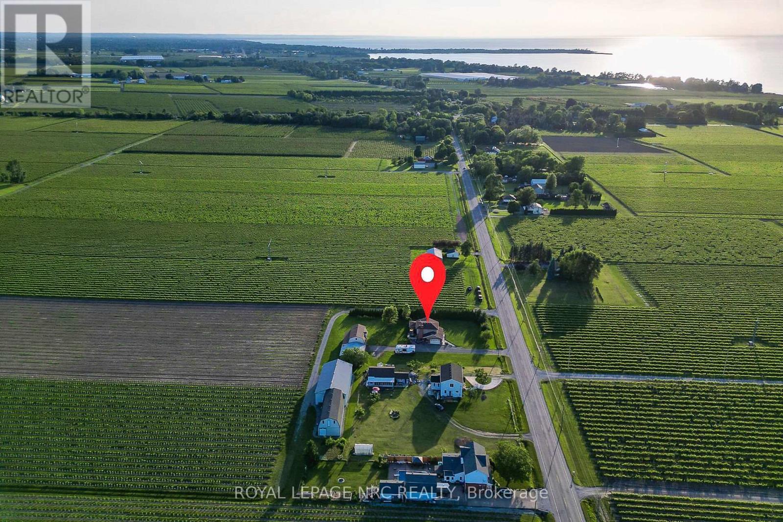 












155 EAST WEST LINE ROAD

,
Niagara-on-the-Lake (Lakeshore),




Ontario
L0S1J0

