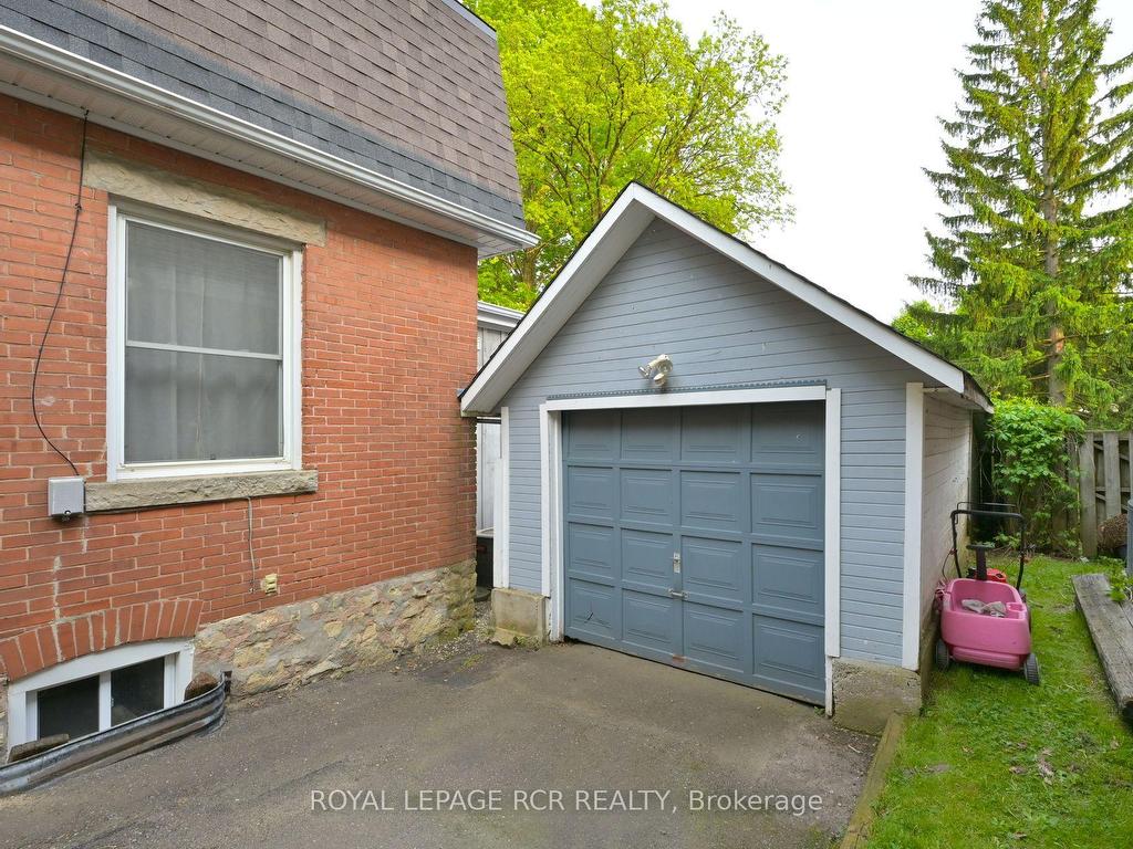 









12


Third

Avenue,
Orangeville,




ON
L9W 1G9

