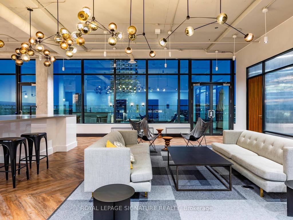 









130


Queens

Quay East, 615,
Toronto,




ON
M5A 0P6

