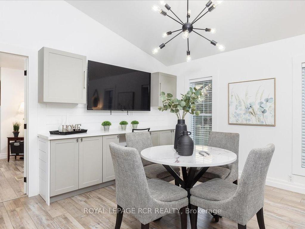 









395


Sandford

Road,
Uxbridge,




ON
L0C 1E0


