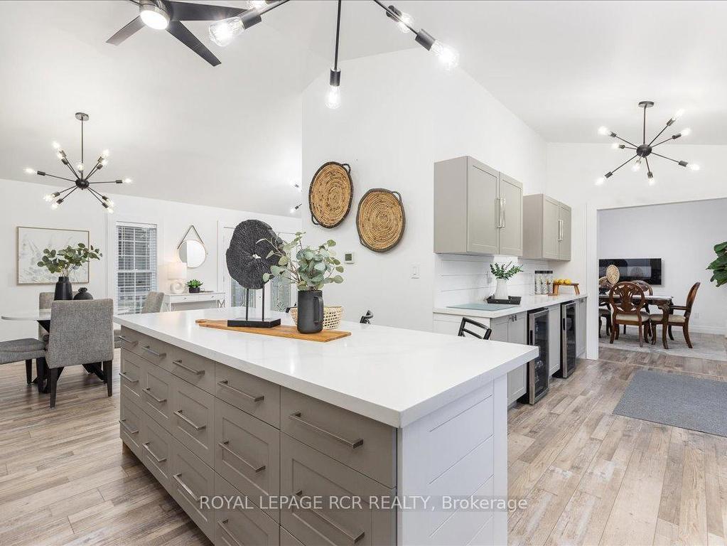 









395


Sandford

Road,
Uxbridge,




ON
L0C 1E0

