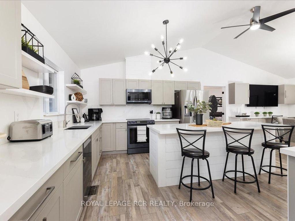 









395


Sandford

Road,
Uxbridge,




ON
L0C 1E0

