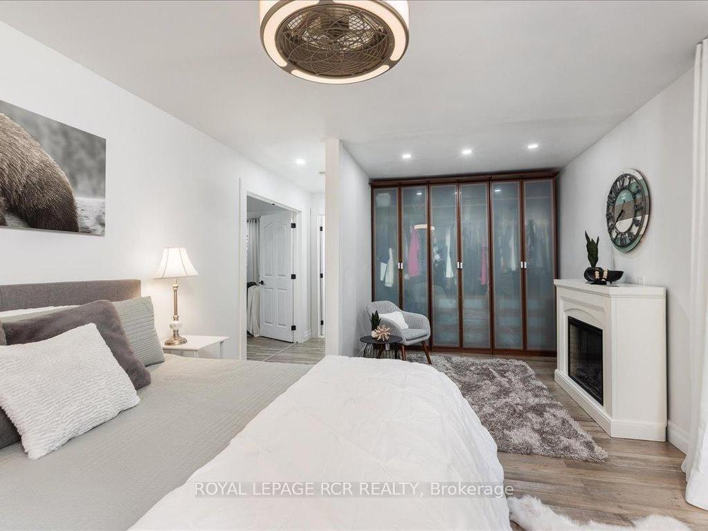 









395


Sandford

Road,
Uxbridge,




ON
L0C 1E0

