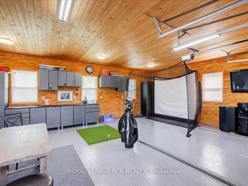 









395


Sandford

Road,
Uxbridge,




ON
L0C 1E0

