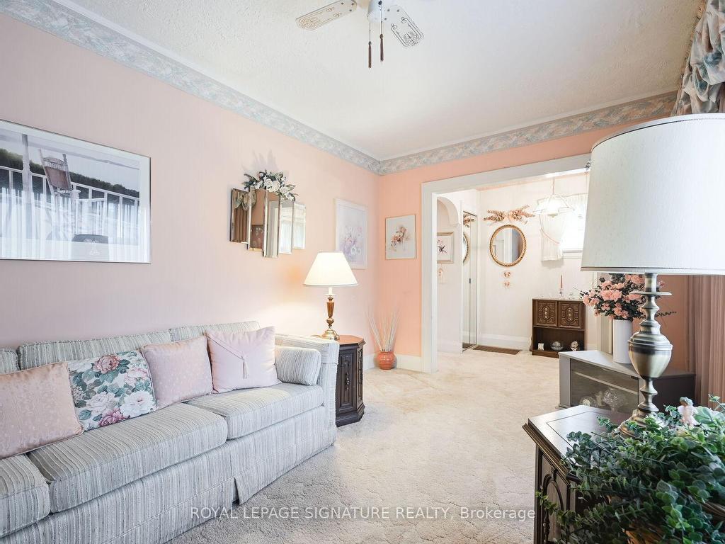 









143


William

Street,
Toronto,




ON
M9N 2G9

