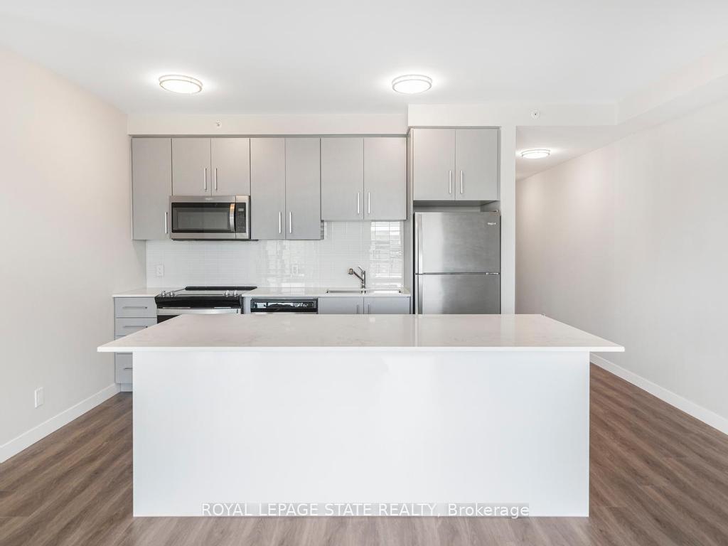 









15


Queen

Street South, 707,
Hamilton,




ON
L8P 0C6

