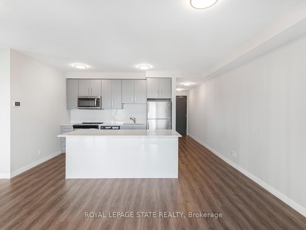 









15


Queen

Street South, 707,
Hamilton,




ON
L8P 0C6

