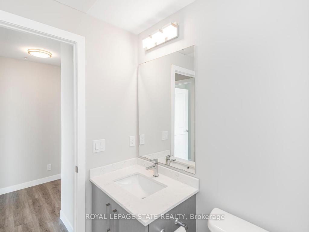 









15


Queen

Street South, 707,
Hamilton,




ON
L8P 0C6

