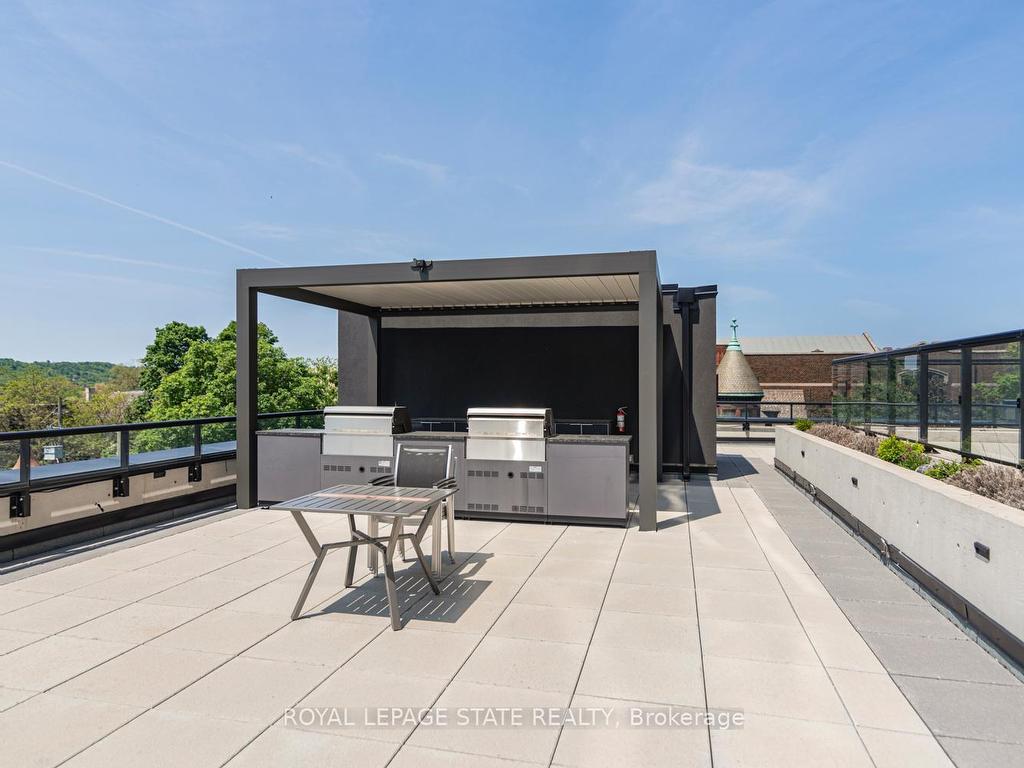 









15


Queen

Street South, 707,
Hamilton,




ON
L8P 0C6

