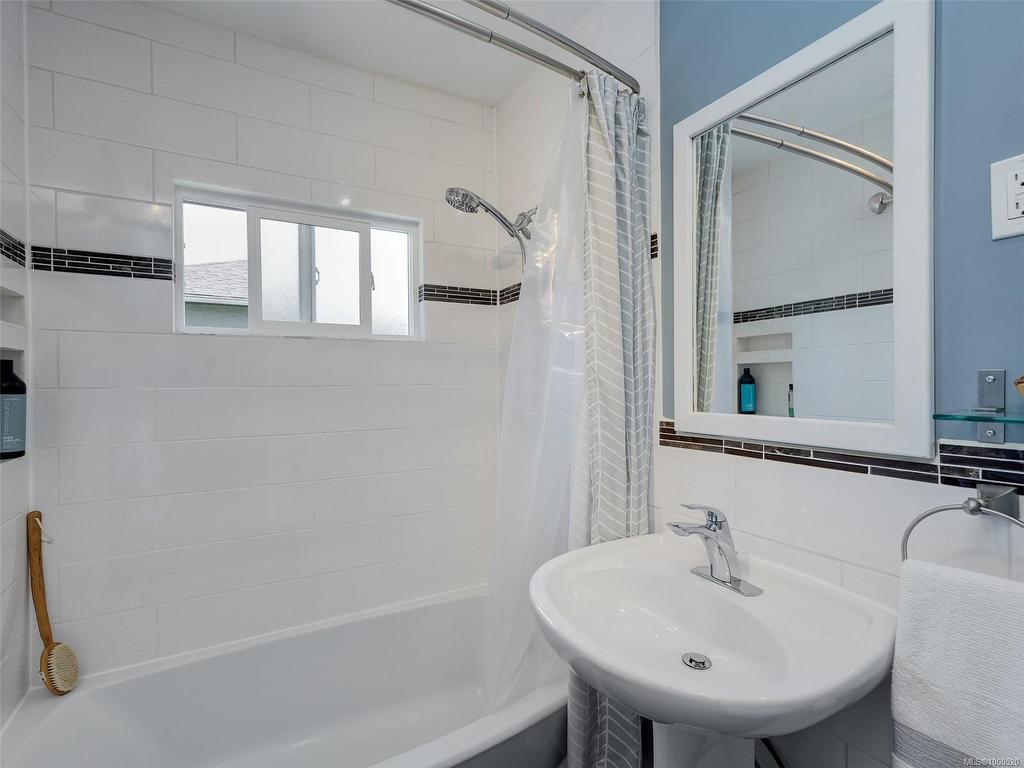









181


Homer

Rd,
Saanich,




BC
V8Z 1V7

