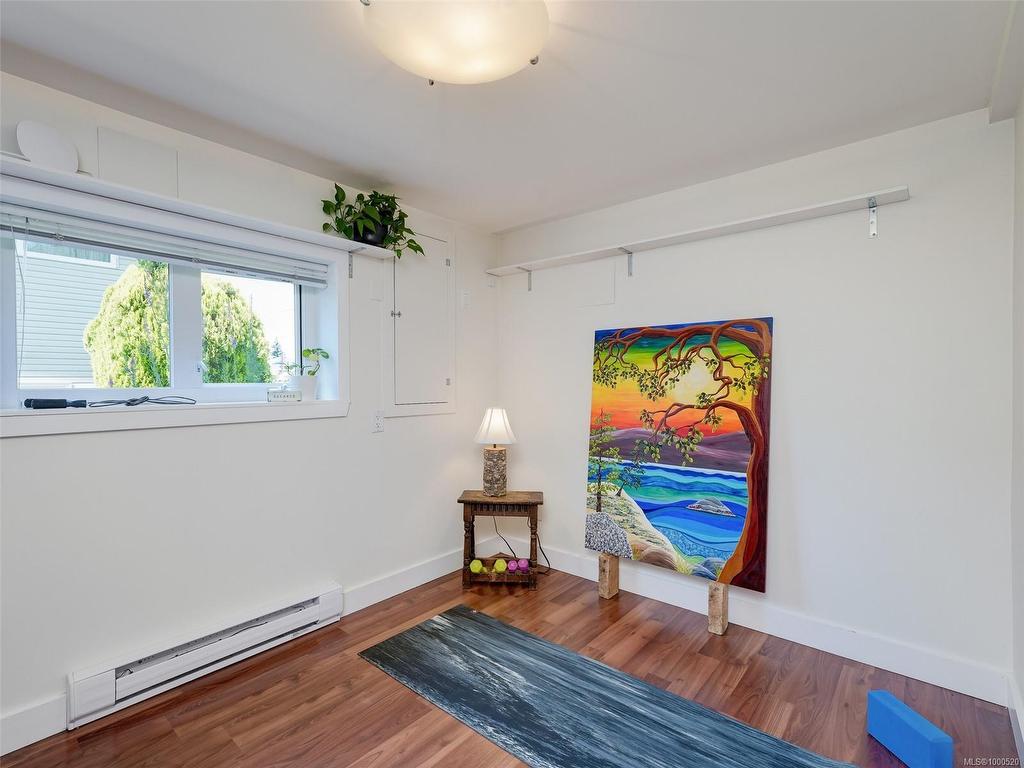 









181


Homer

Rd,
Saanich,




BC
V8Z 1V7

