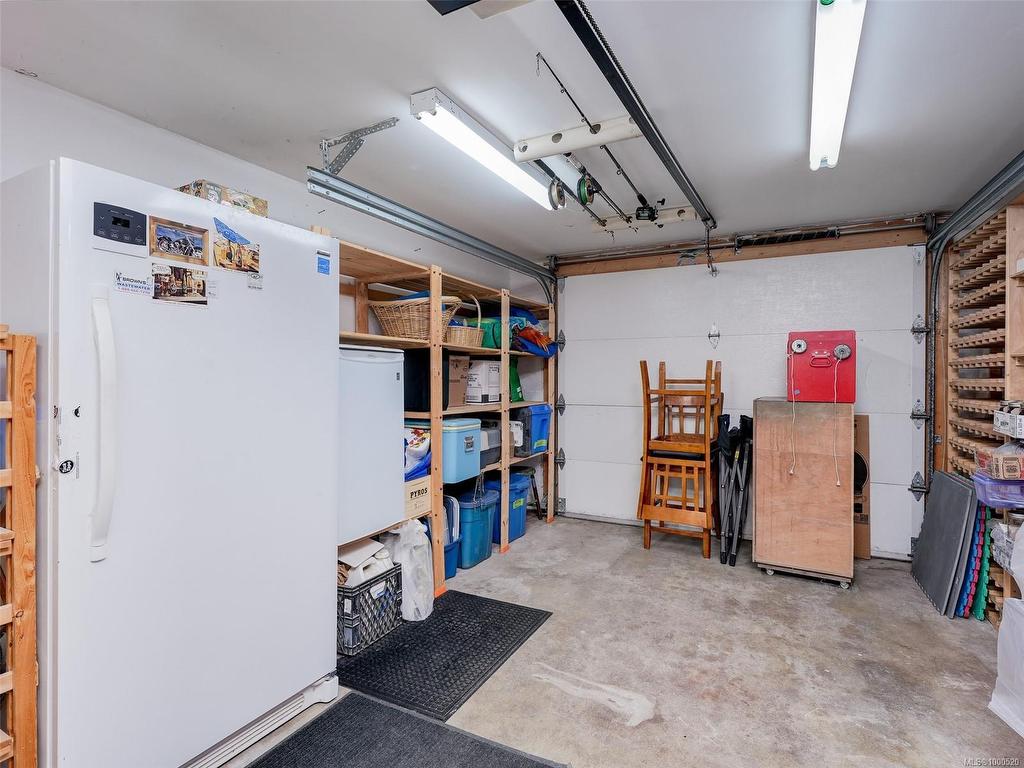 









181


Homer

Rd,
Saanich,




BC
V8Z 1V7


