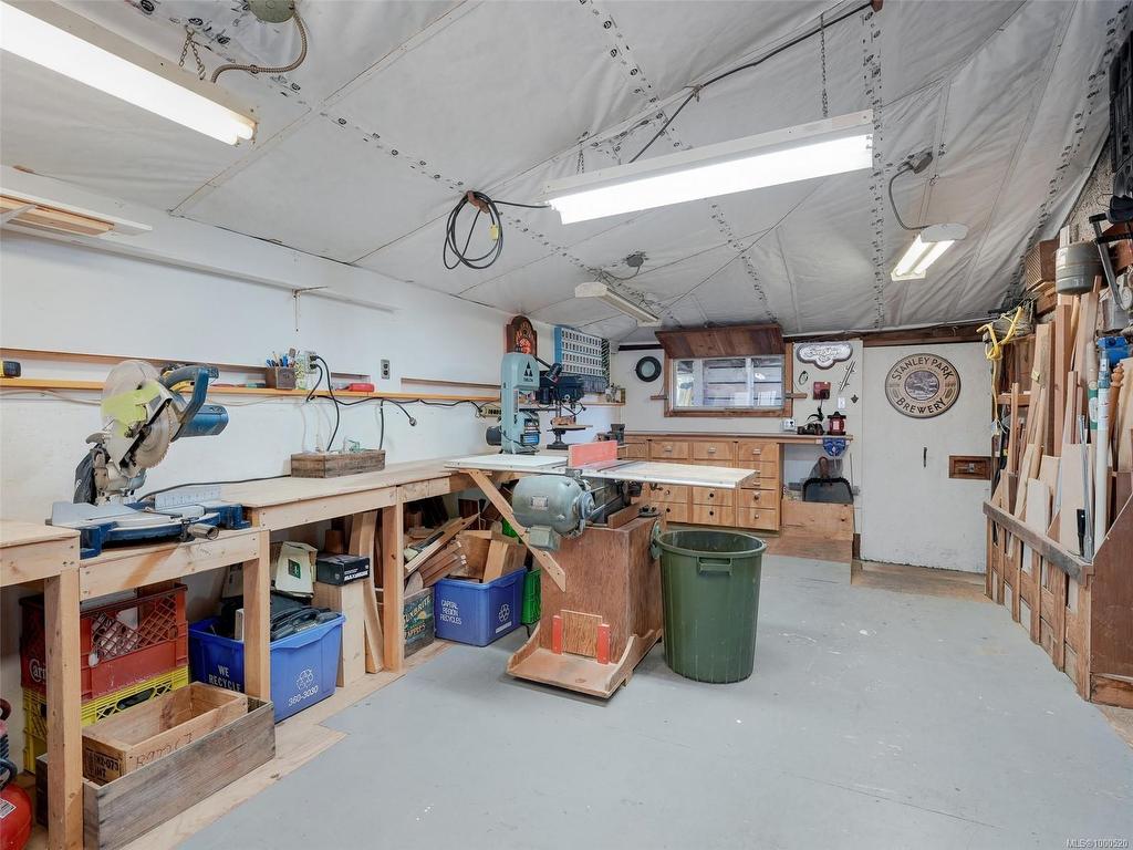 









181


Homer

Rd,
Saanich,




BC
V8Z 1V7

