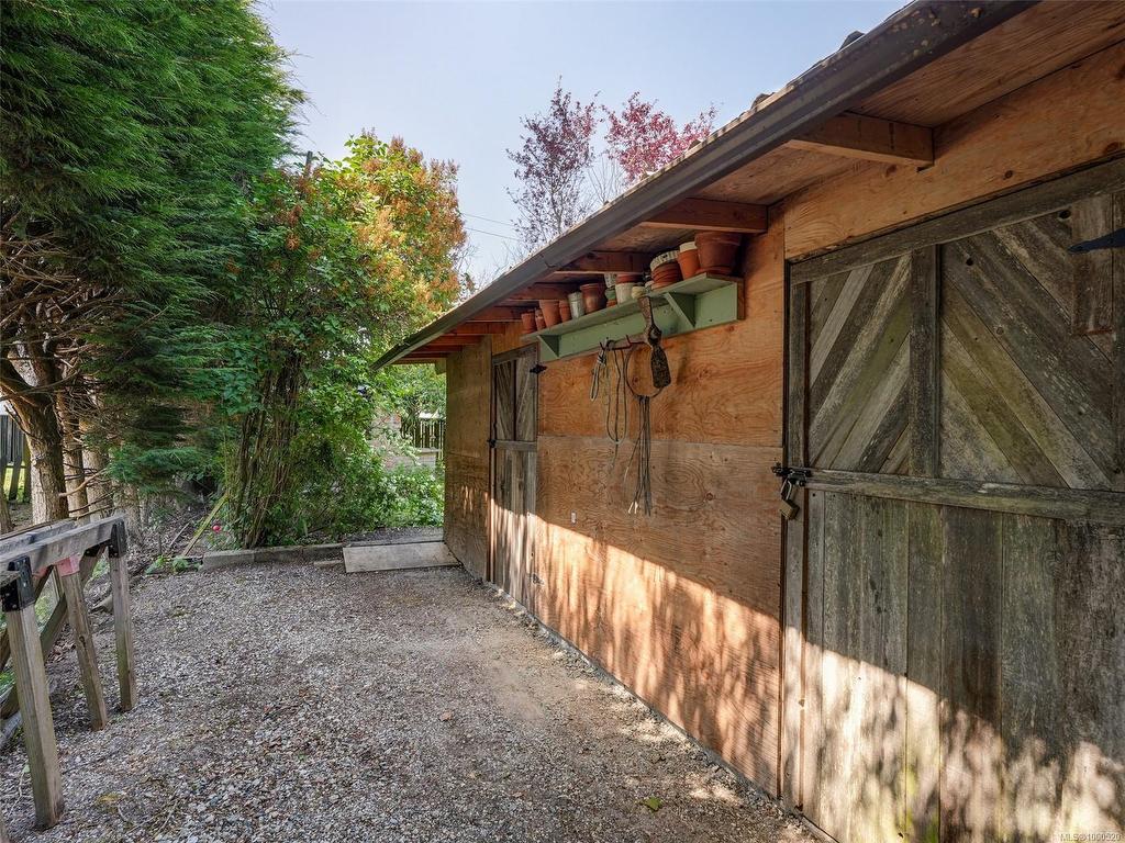









181


Homer

Rd,
Saanich,




BC
V8Z 1V7

