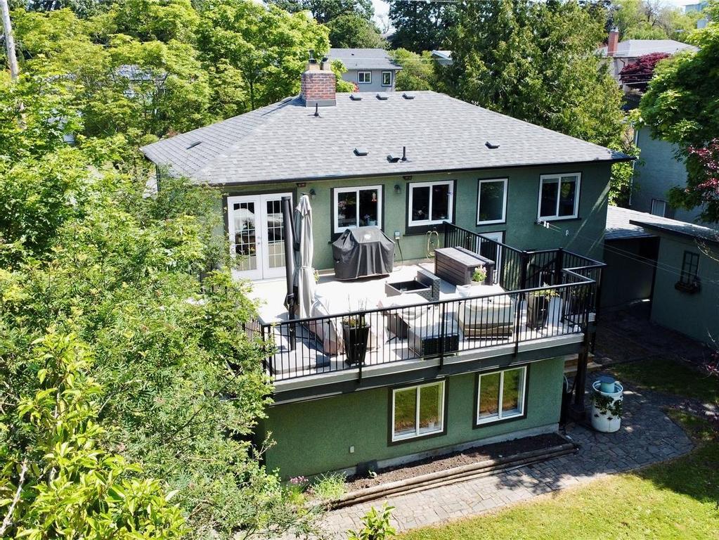 









181


Homer

Rd,
Saanich,




BC
V8Z 1V7

