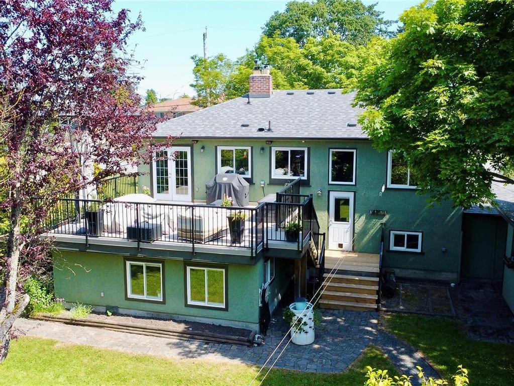 









181


Homer

Rd,
Saanich,




BC
V8Z 1V7

